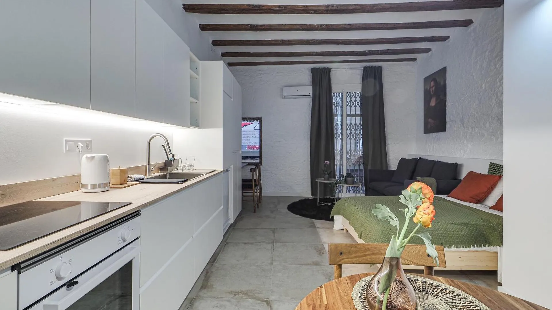 Luxury 1Br Born Apartman Barcelona 0*,