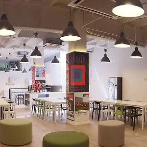 Hostel Hola Eixample, Barselona