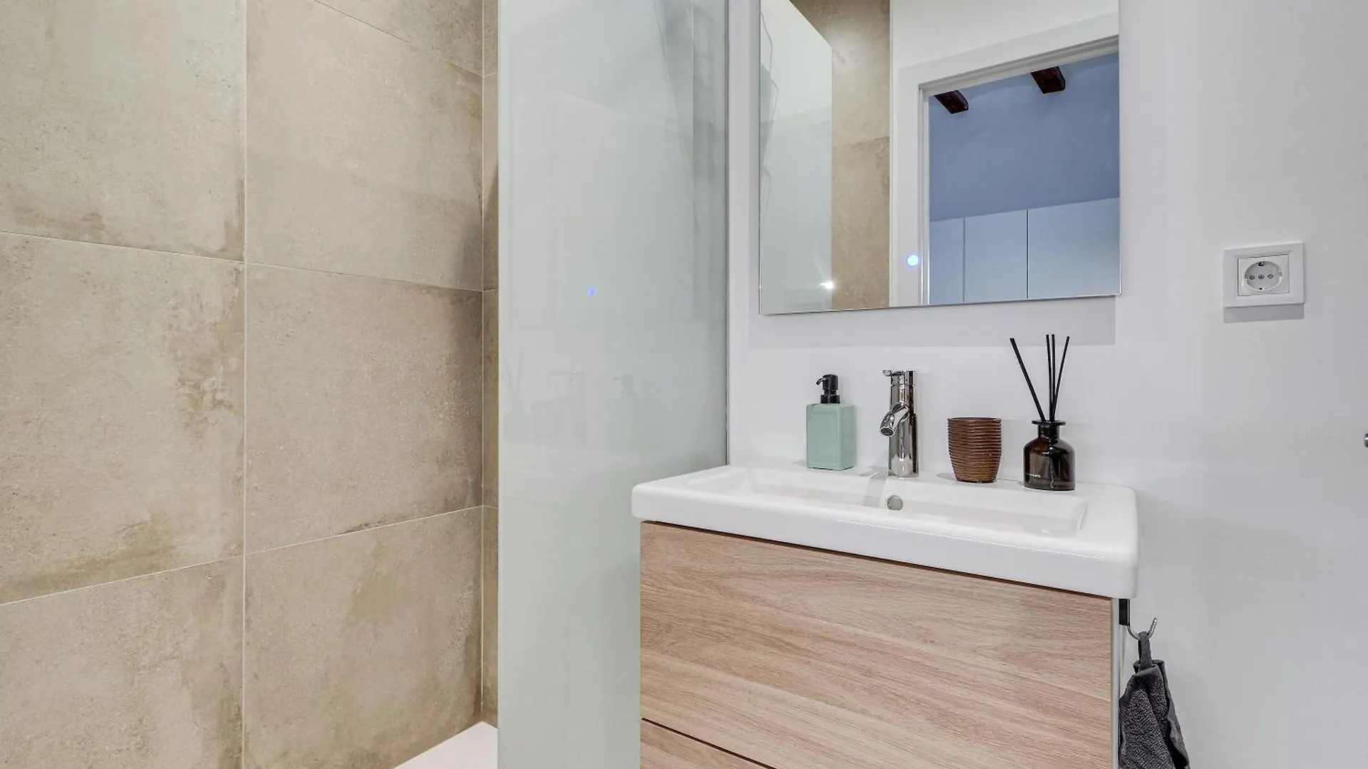 Luxury 1Br Born Apartment Barcelona