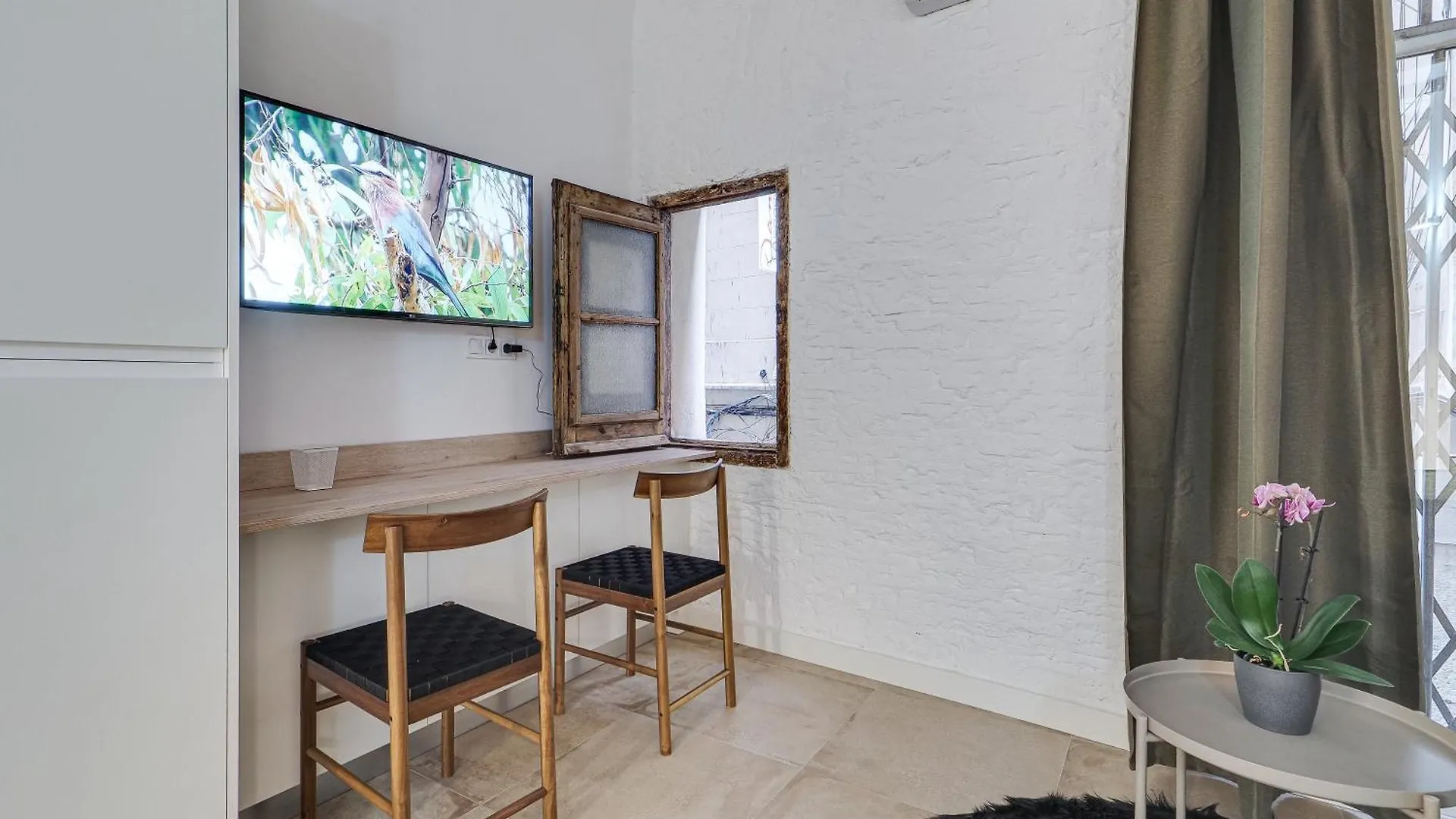 Luxury 1Br Born Apartment Barcelona 0*,  Spain