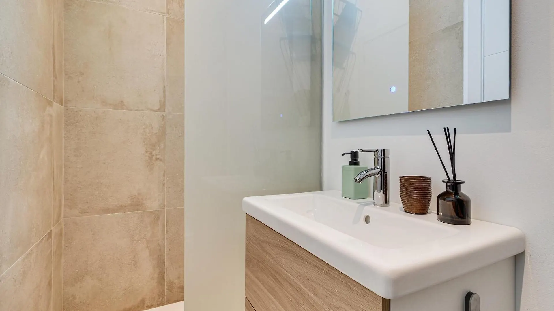 Luxury 1Br Born Apartment Barcelona